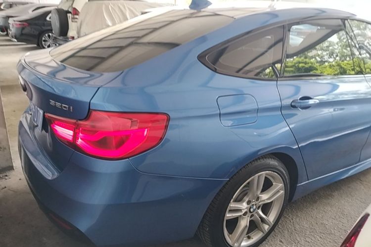 BMW 3 Series GT 2019 car image #5
