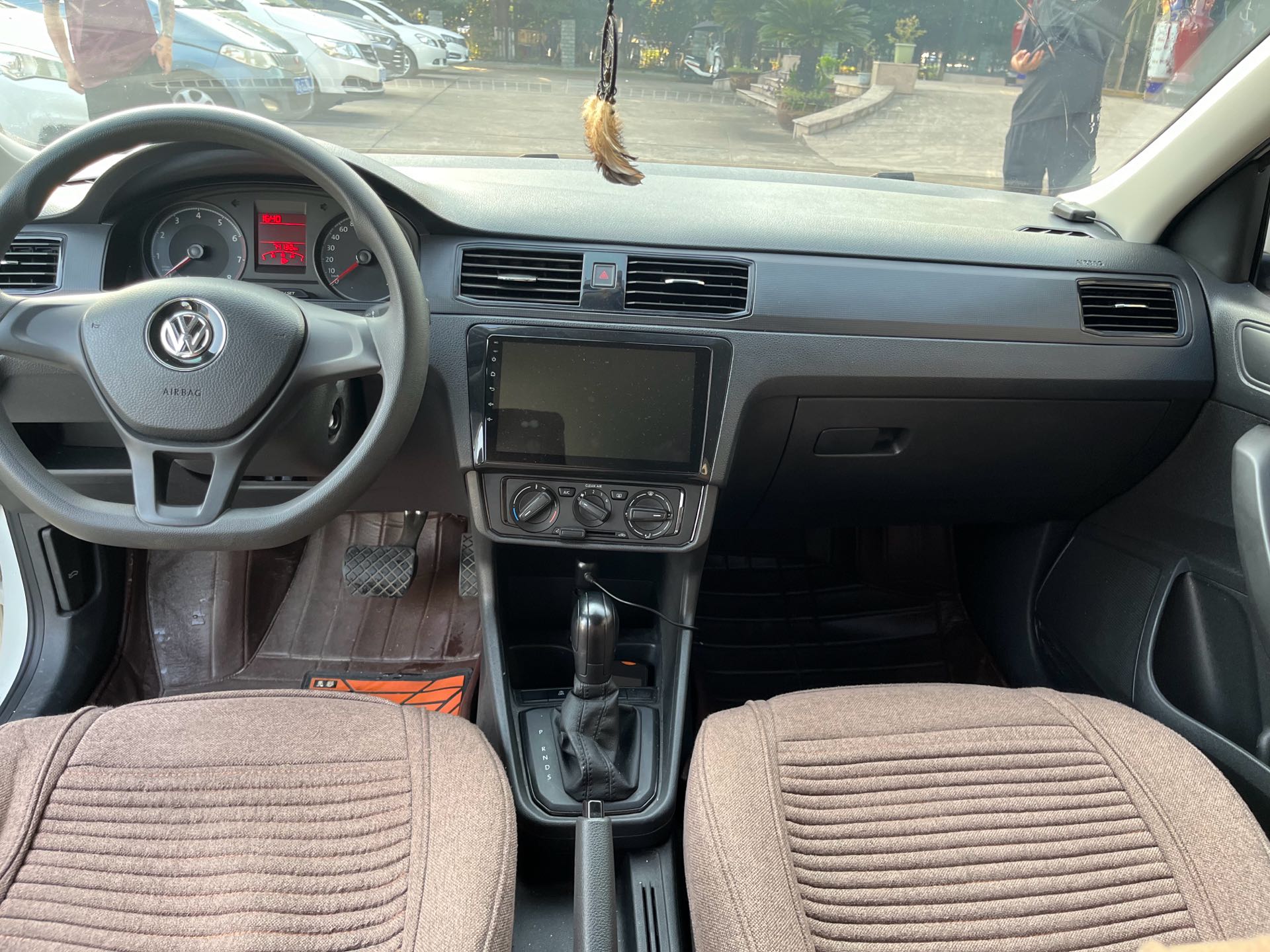 Volkswagen Santana 2019 #4 Volkswagen Santana 2019 car image #4