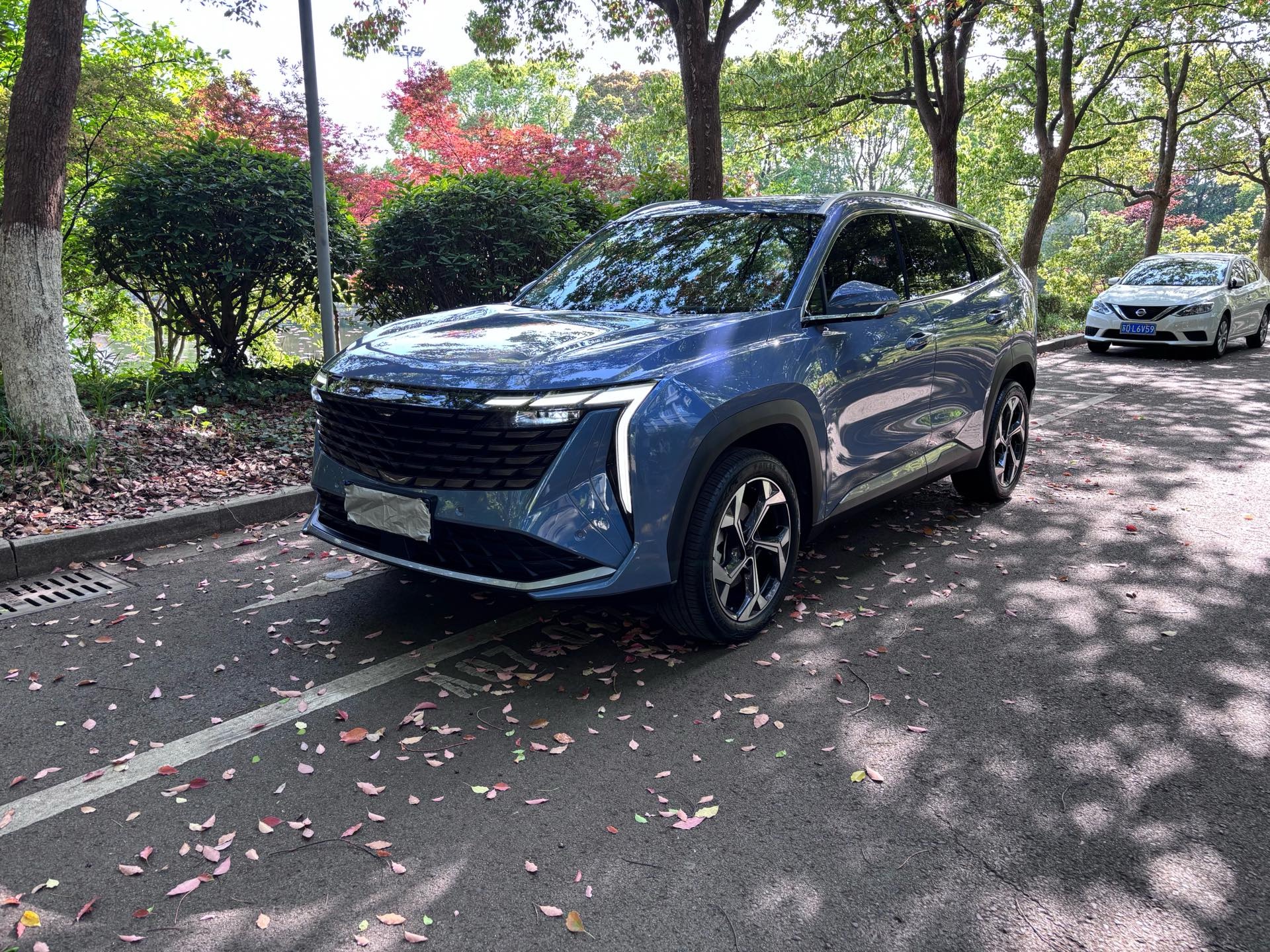 GEELY Boyue L 2023 car image 