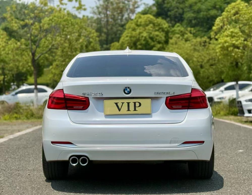 BMW 3 Series 2019 #5 BMW 3 Series 2019 car image #5