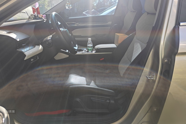 GEELY Emgrand L 2023 car image #17
