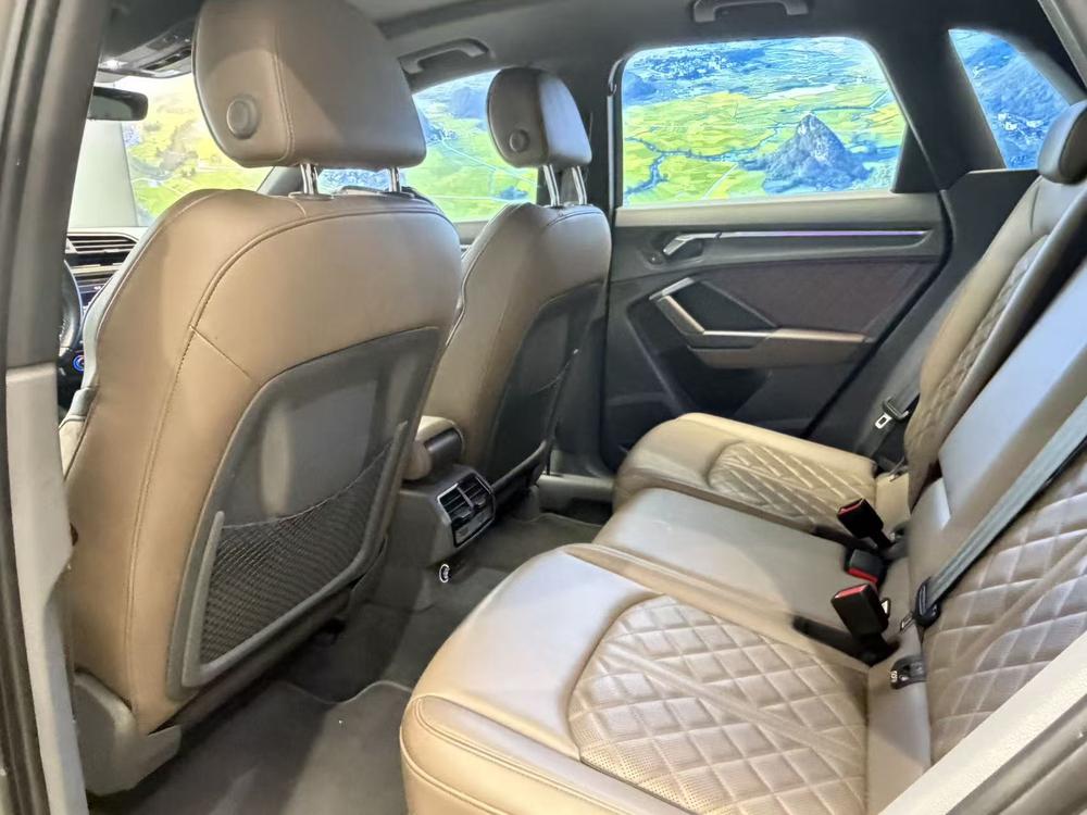 Audi Q3 2023 car image #15