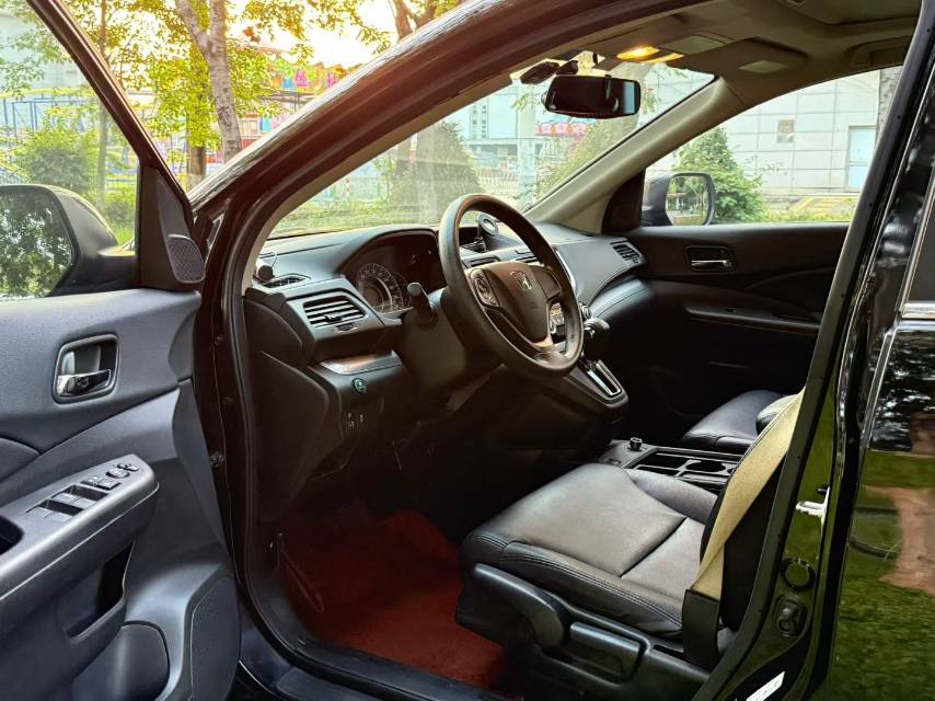 Honda CR-V 2015 #4 Honda CR-V 2015 car image #4