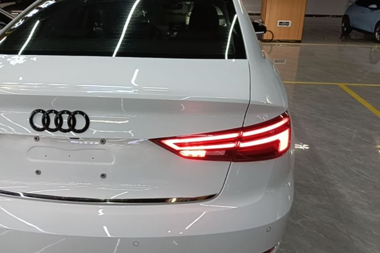 Audi A3 2020 car image #8