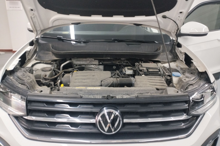 Volkswagen Tacqua 2021 car image #26