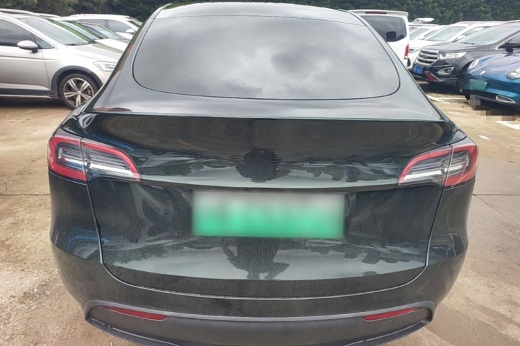 Tesla Model Y 2023 #6 Tesla Model Y 2023 immagine di auto #6