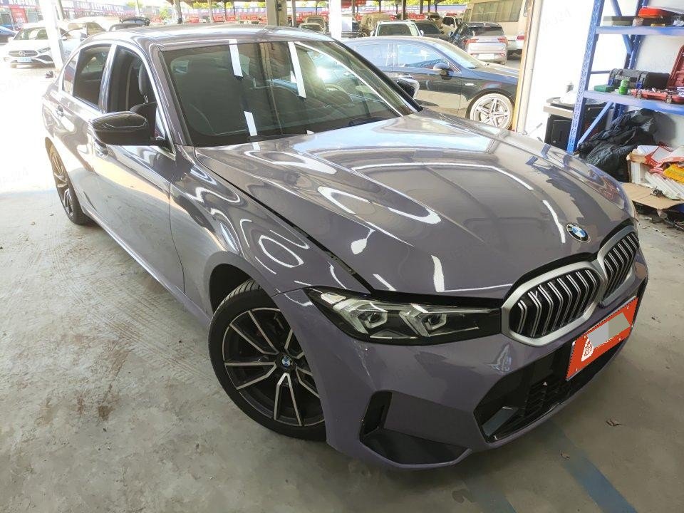 BMW 3 Series 2023 car image #2