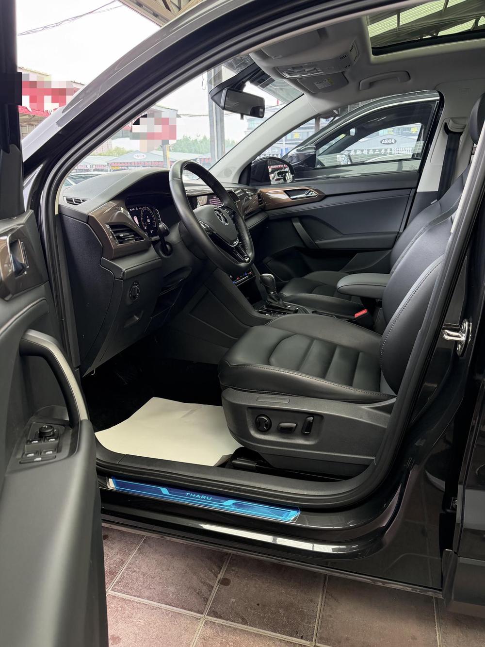 Volkswagen Tharu 2022 car image #17