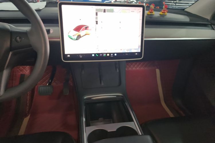 Tesla Model Y 2023 #13 Tesla Model Y 2023 car image #13