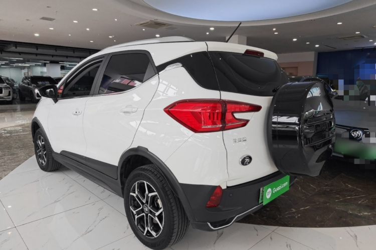 BYD Yuan Pro 2021 #5 BYD Yuan Pro 2021 изображение автомобиля #5