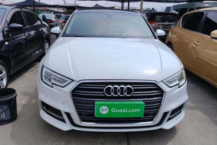 Audi A3 2018 immagine di auto #3