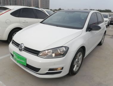 Volkswagen Golf 2017 Volkswagen Golf 2017 immagine di auto