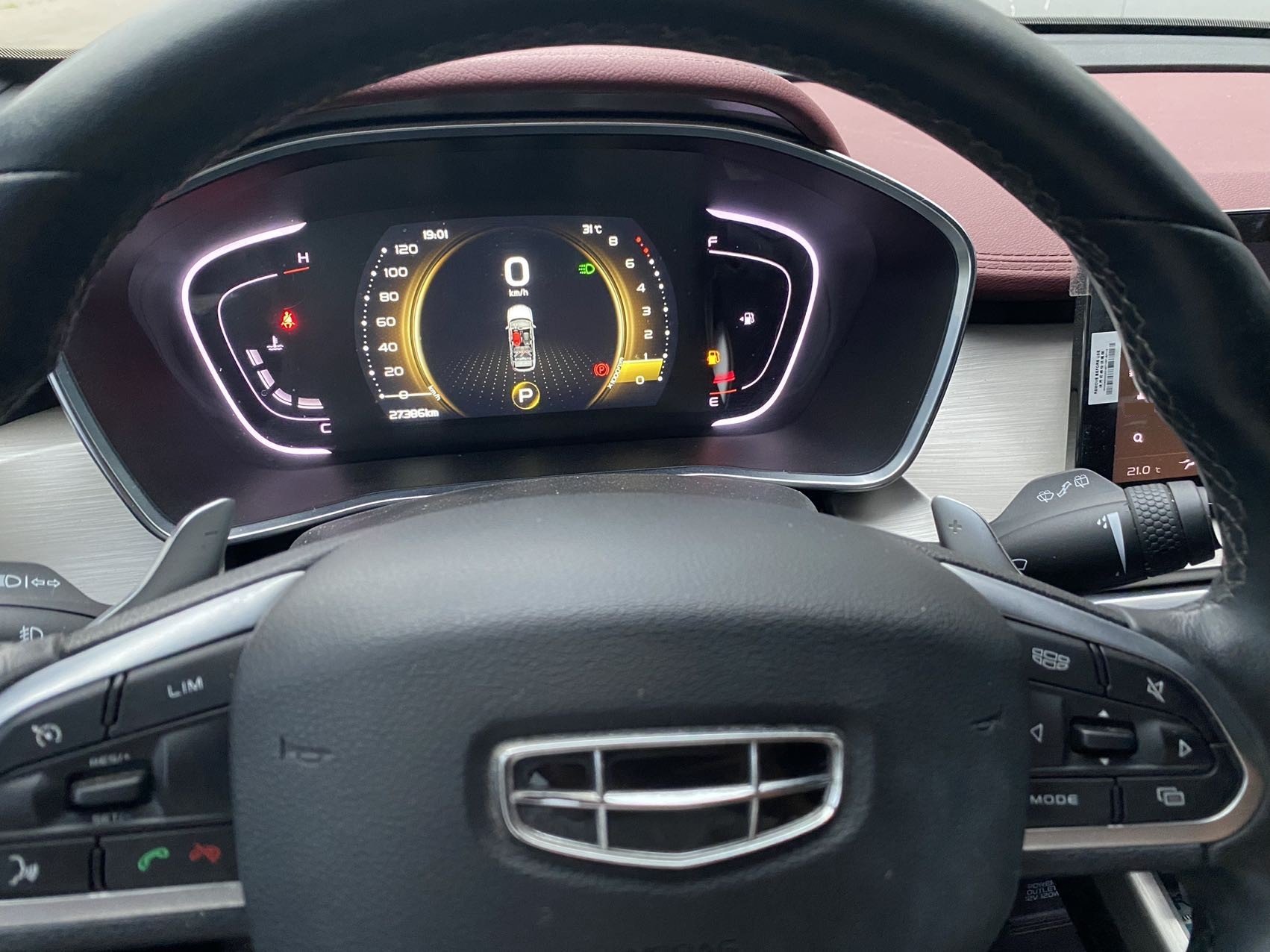 GEELY Coolray 2019 imagem de carro #9