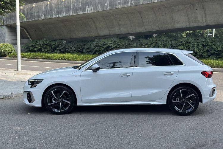 Audi A3 2024 immagine di auto #10