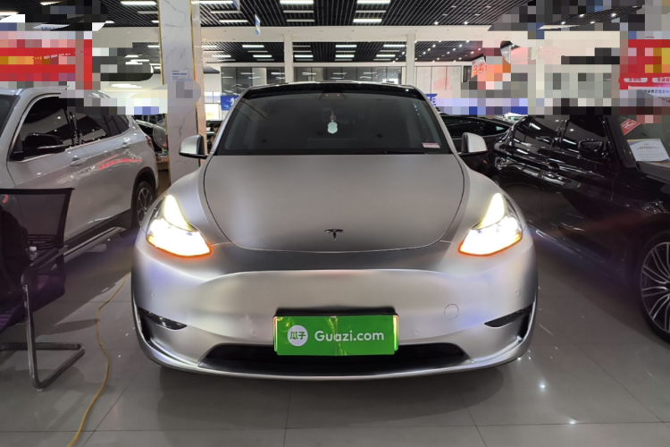 Tesla Model Y 2021 #3 Tesla Model Y 2021 car image #3