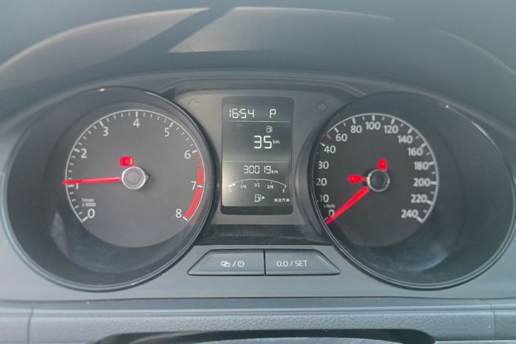 Volkswagen Lavida 2022 car image #12