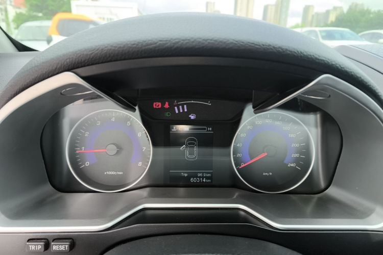 GEELY Emgrand 2016 #16 GEELY Emgrand 2016 car image #16