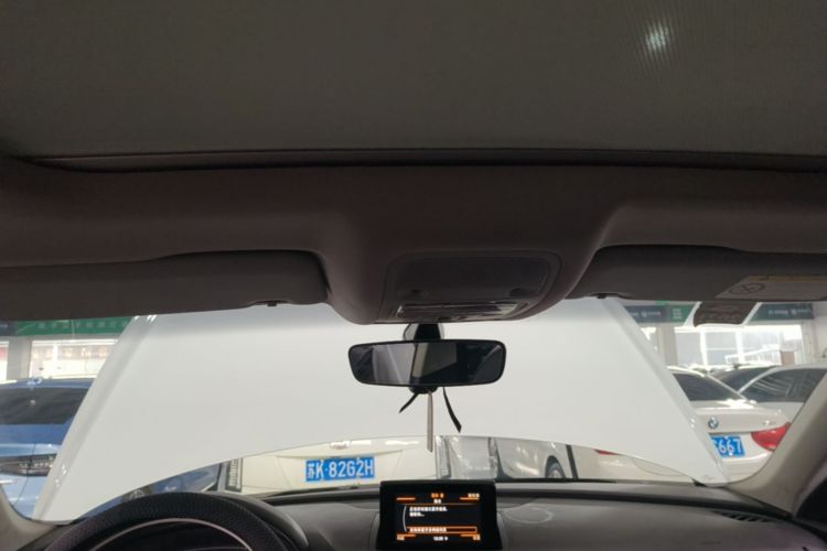 Audi Q3 2017 #18 Audi Q3 2017 car image #18