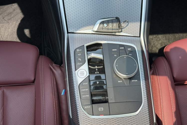 BMW 3 Series 2024 #19 BMW 3 Series 2024 car image #19