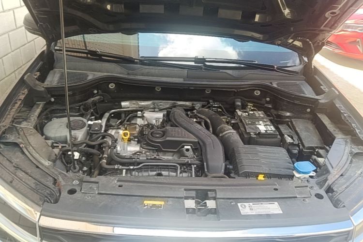 Volkswagen Tharu 2024 car image #20