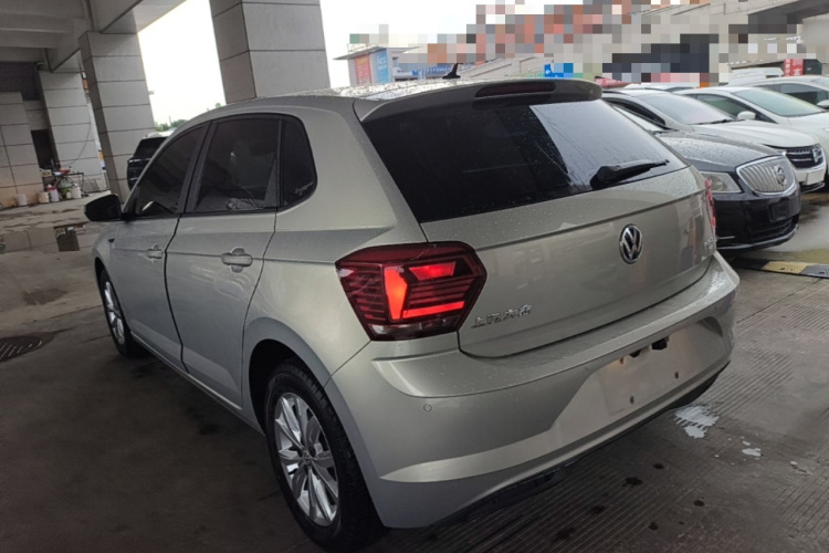 Volkswagen Polo 2020 car image #5