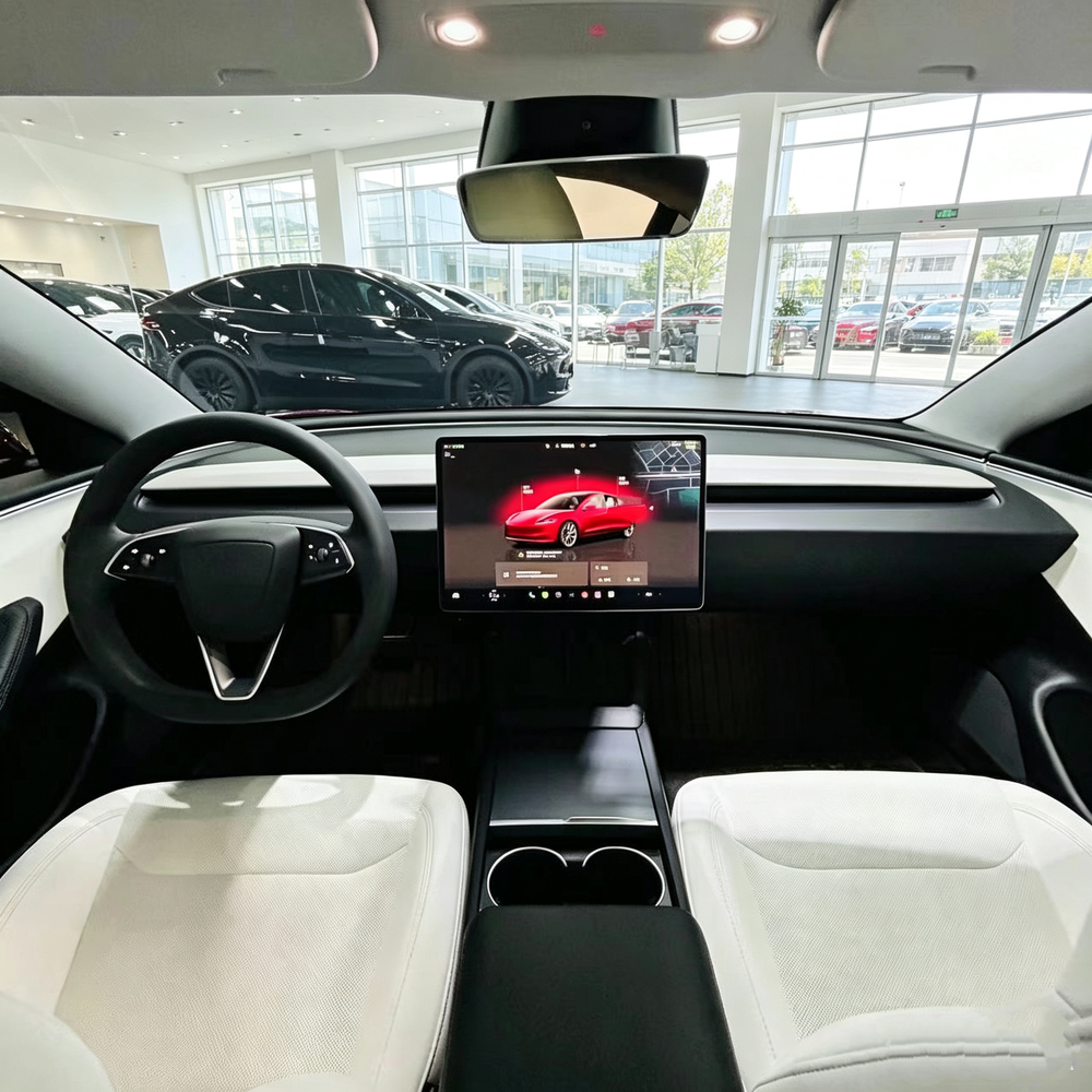 Tesla Model 3 2024 car image #8