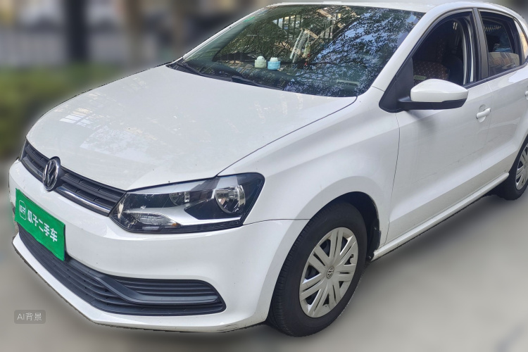 Volkswagen Polo 2018 car image #2