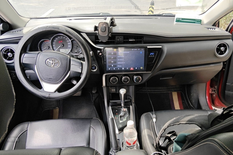Toyota Corolla 2018 car image #11