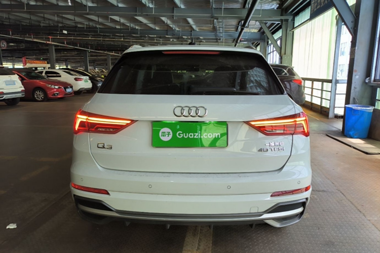 Audi Q3 2019 #6 Audi Q3 2019 car image #6