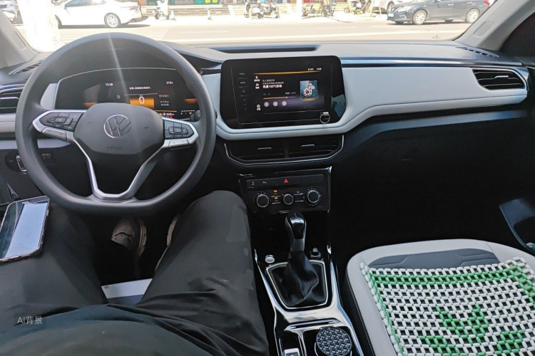 Volkswagen Tharu 2025 car image #11