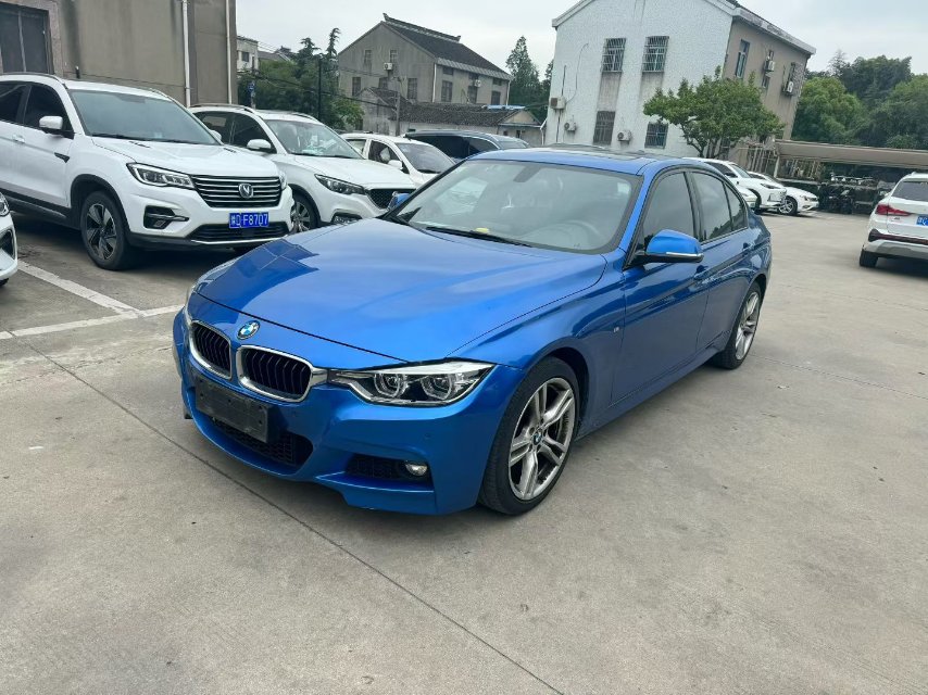 BMW 3 Series 2018 car image 