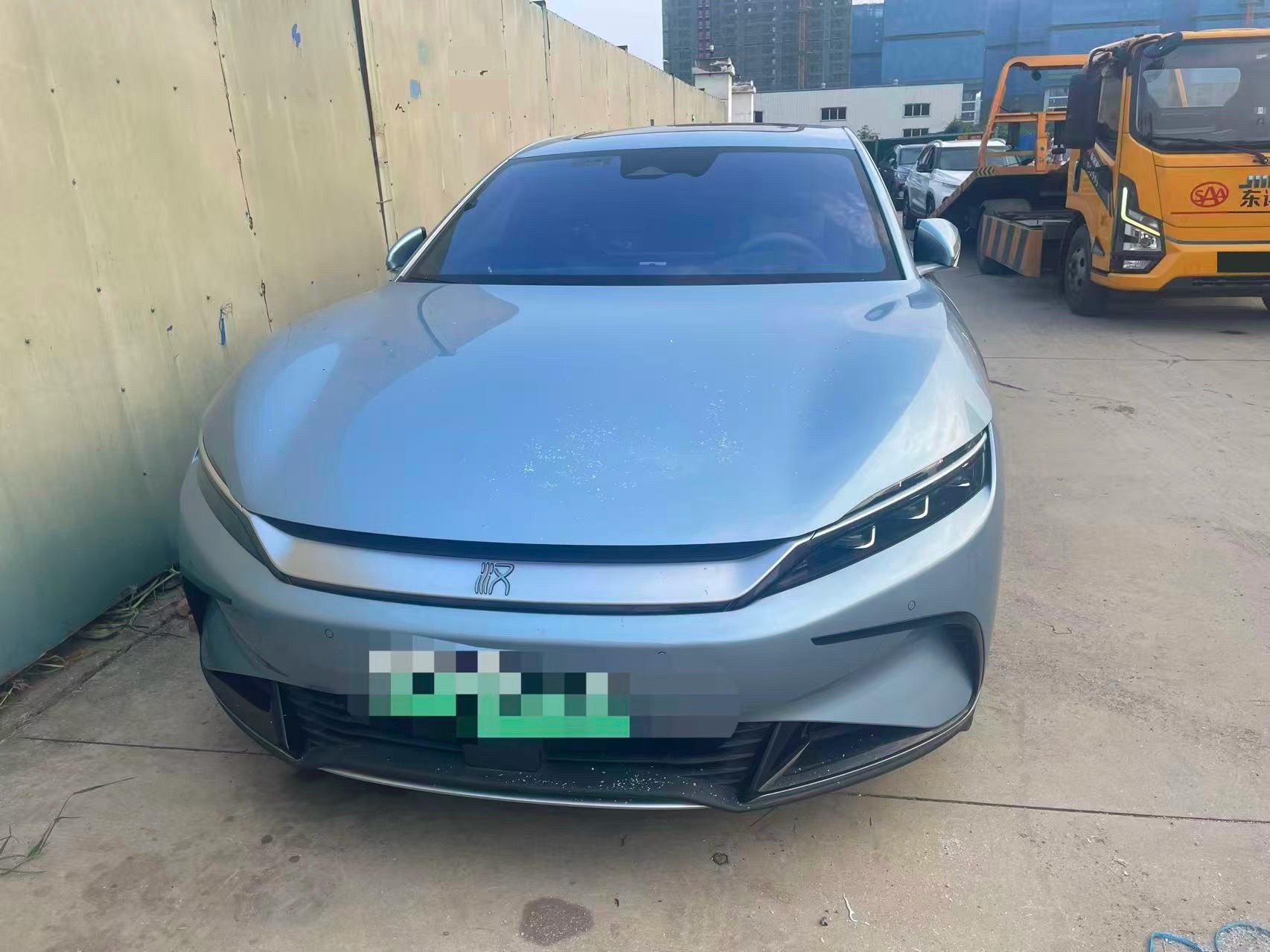 BYD Han 2024 car image #2