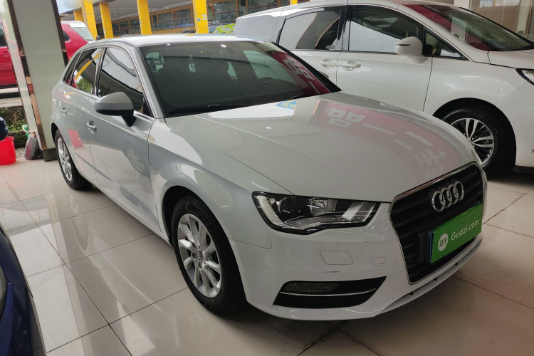Audi A3 2017 car image #6
