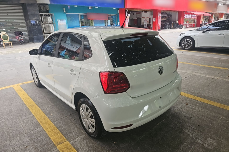 Volkswagen Polo 2017 car image #7