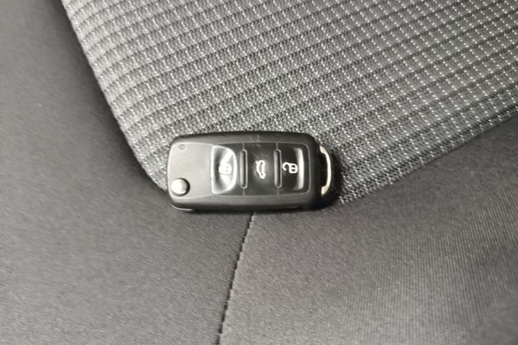 Volkswagen Santana 2021 car image #9