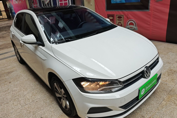 Volkswagen Polo 2020 car image #4