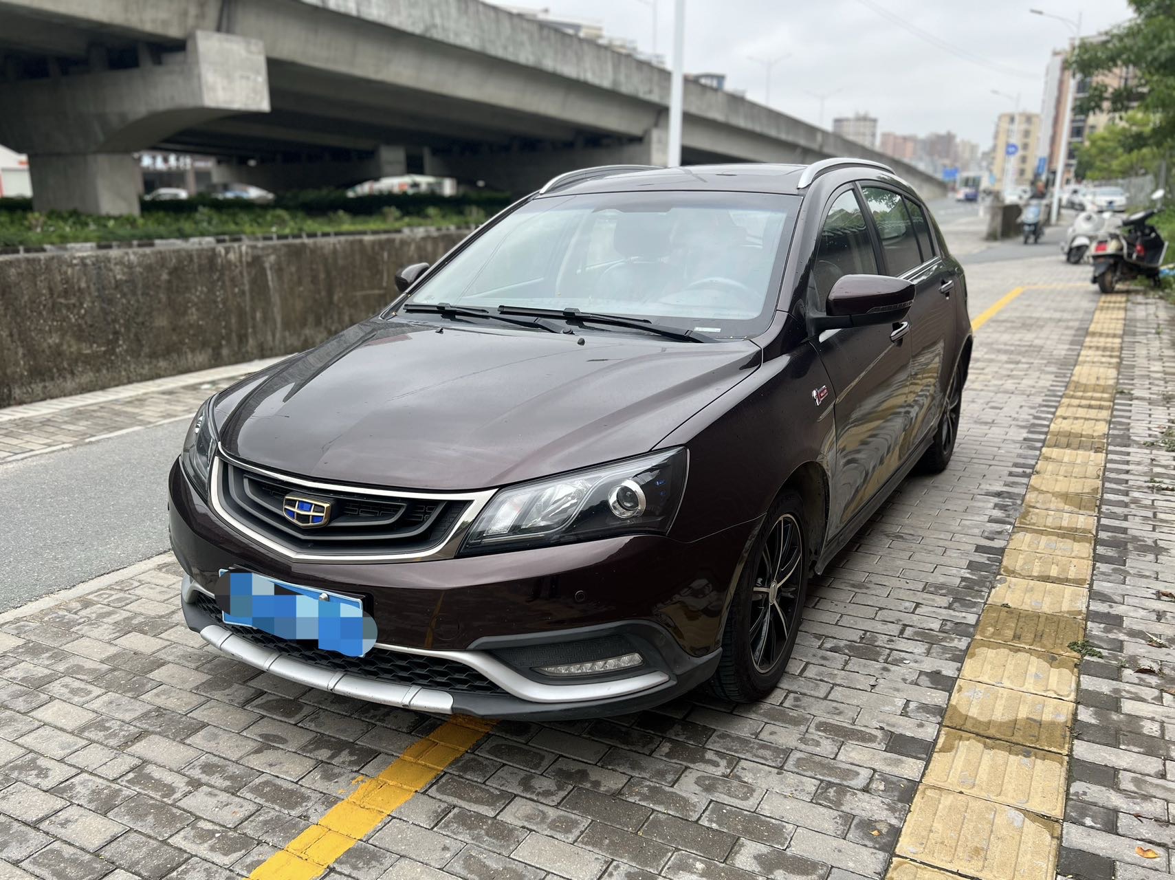 GEELY Emgrand 2016 car image 