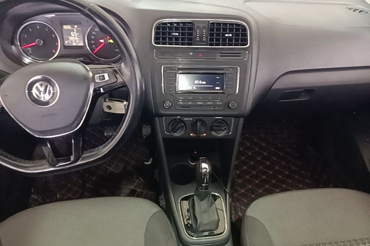 Volkswagen Polo 2017 #13 Volkswagen Polo 2017 car image #13