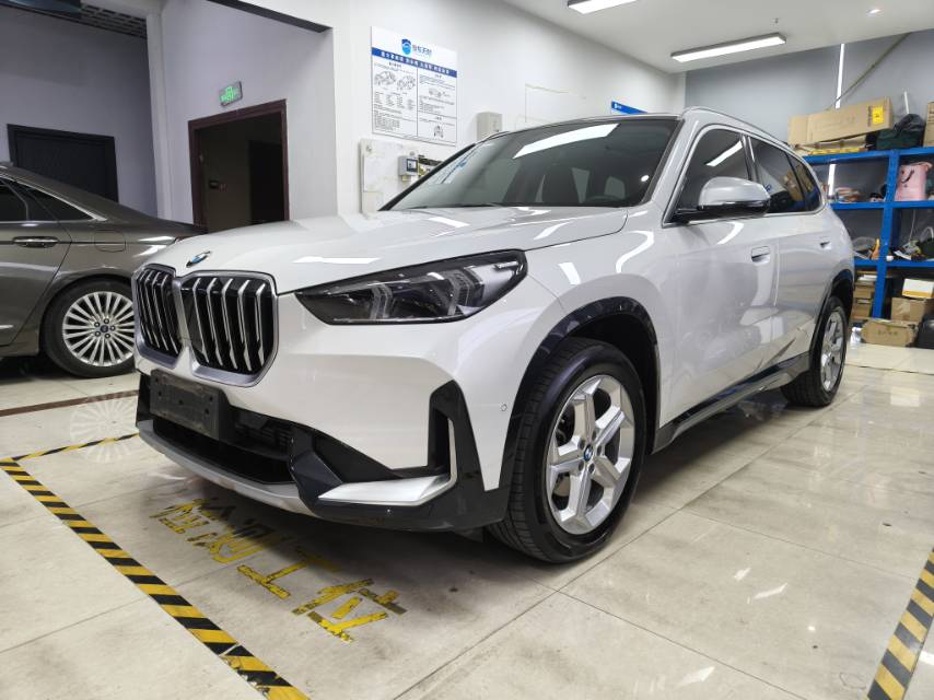 BMW X1 2023 BMW X1 2023 car image