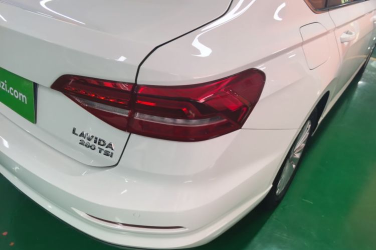 Volkswagen Lavida 2020 изображение автомобиля #8