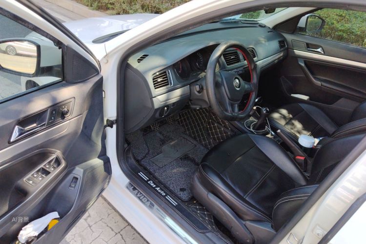 Volkswagen Lavida 2017 car image #18