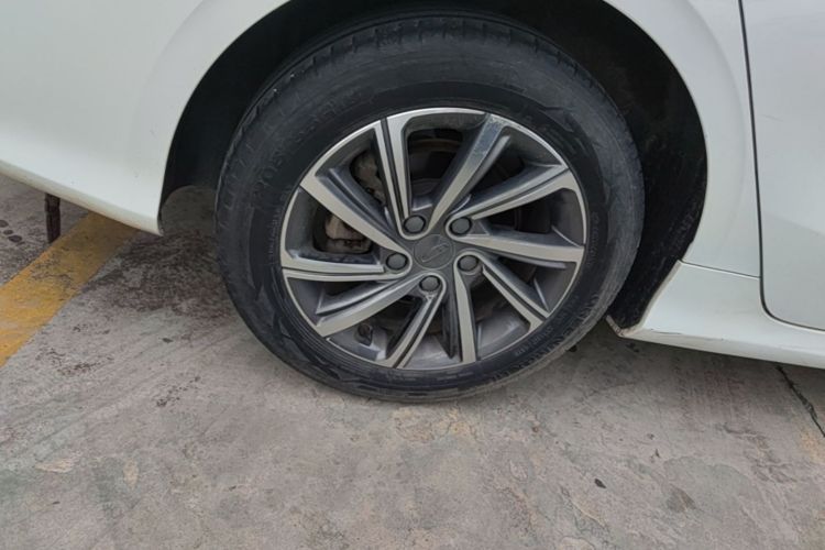 GEELY Binray 2019 #10 GEELY Binray 2019 car image #10