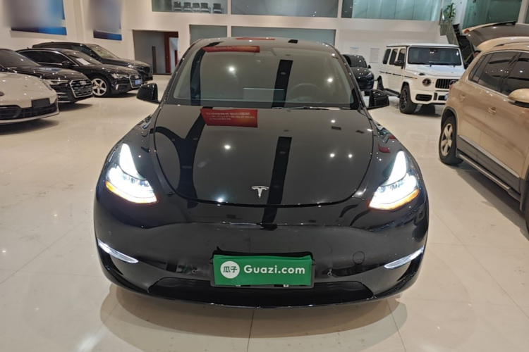 Tesla Model Y 2021 #3 Tesla Model Y 2021 immagine di auto #3