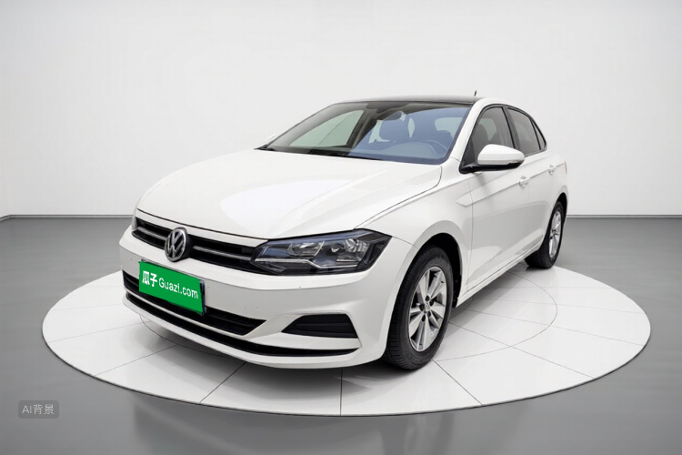 Volkswagen Polo 2020 car image #2