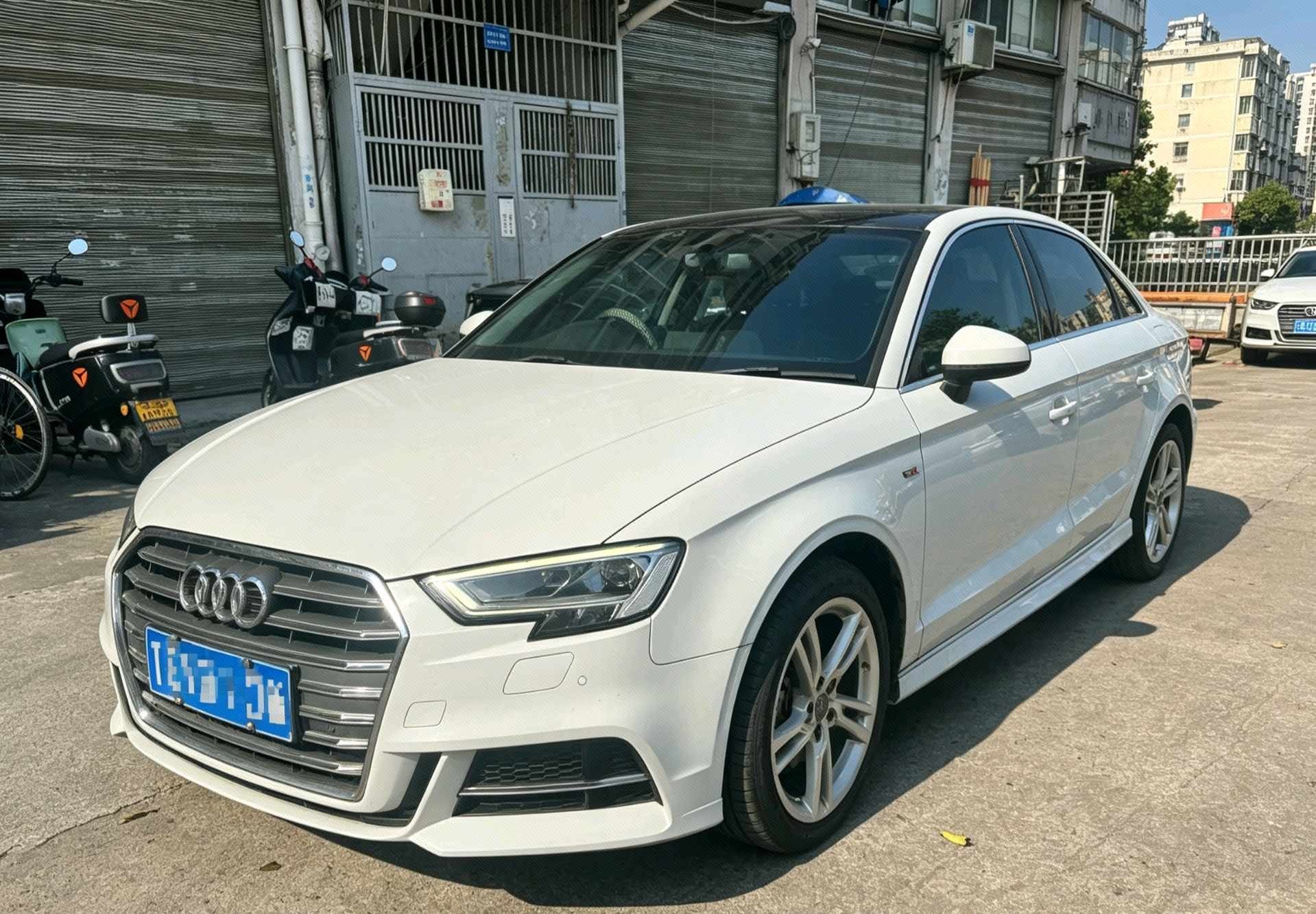 2020 2020 car image
