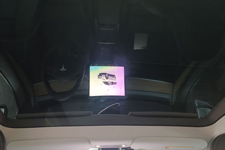 Tesla Model Y 2022 #20 Tesla Model Y 2022 car image #20