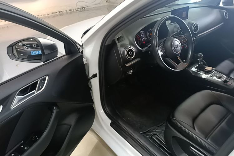 Audi A3 2018 #16 Audi A3 2018 car image #16