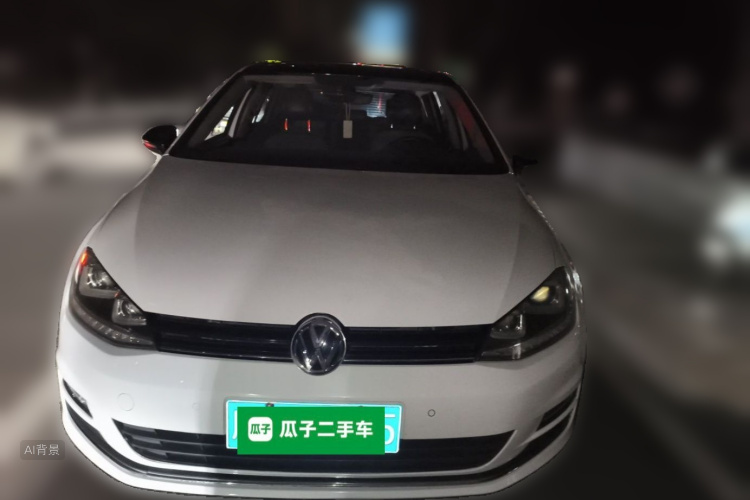 Volkswagen Golf 2017 car image #3