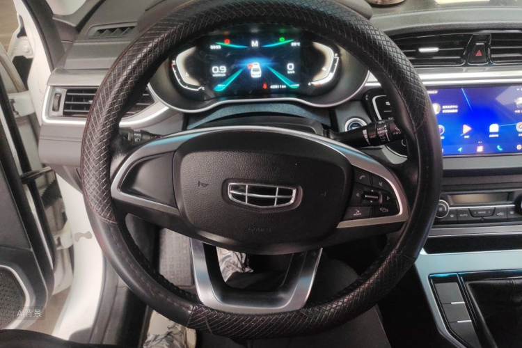 GEELY Emgrand 2020 #12 GEELY Emgrand 2020 car image #12
