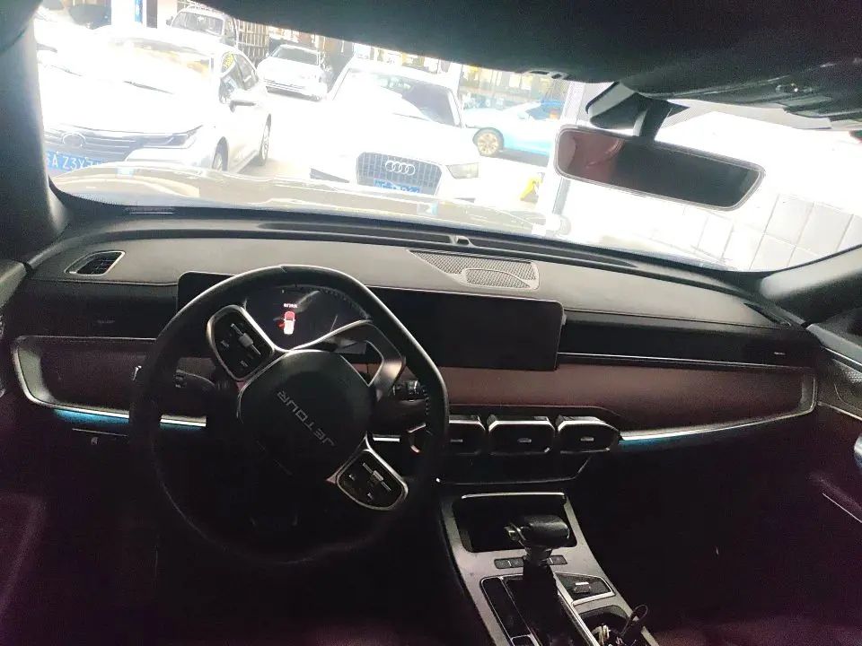 Jetour X70 PLUS 2023 immagine di auto #8